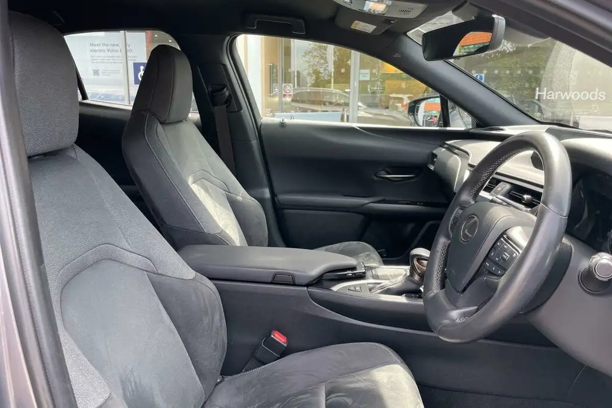 2021-lexus-ux-250h-20-ux-184bhp-without-navigation-big-24