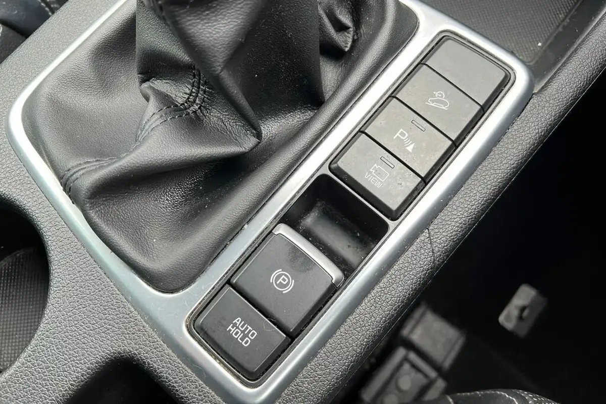 2020-kia-sportage-16-t-gdi-4-big-11