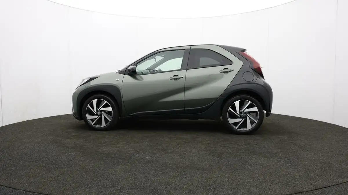 2023-toyota-aygo-x-10-vvt-i-edge-big-62