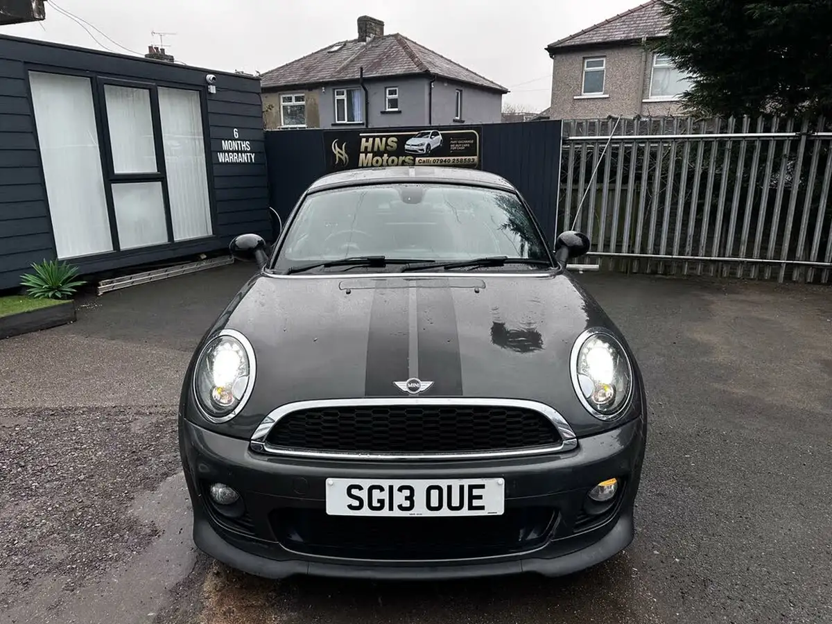 2013-mini-coupe-16-cooper-auto-big-1