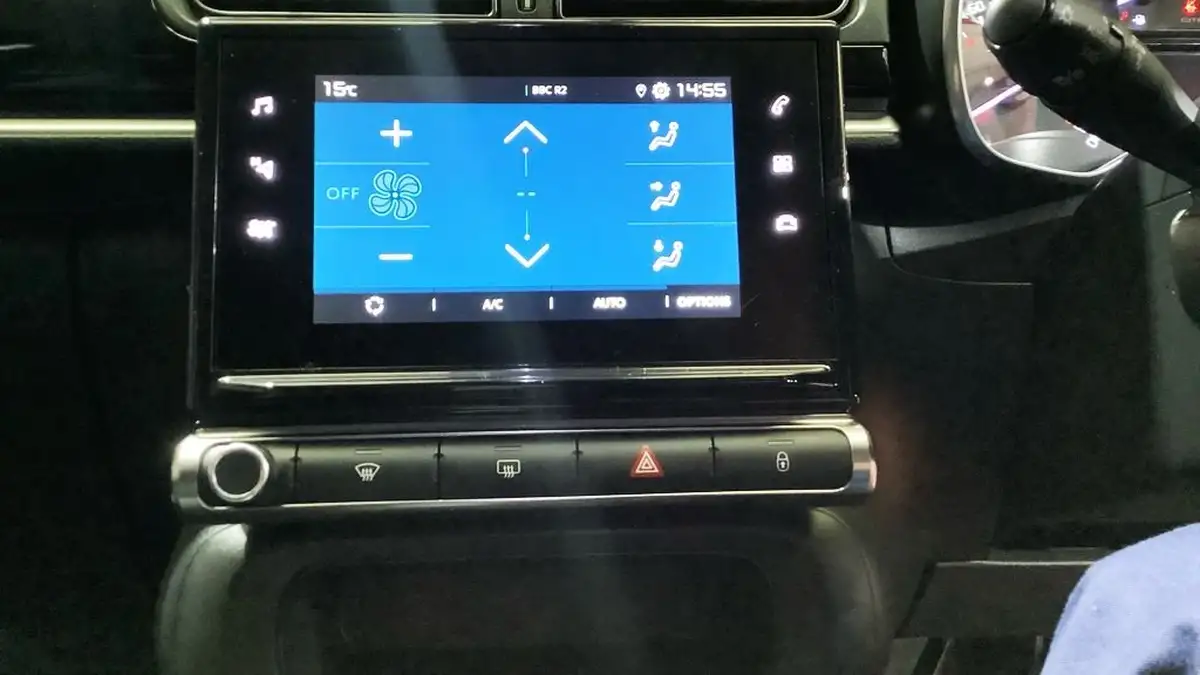 2019-citroen-c3-12-puretech-flair-82ps-ss-big-5