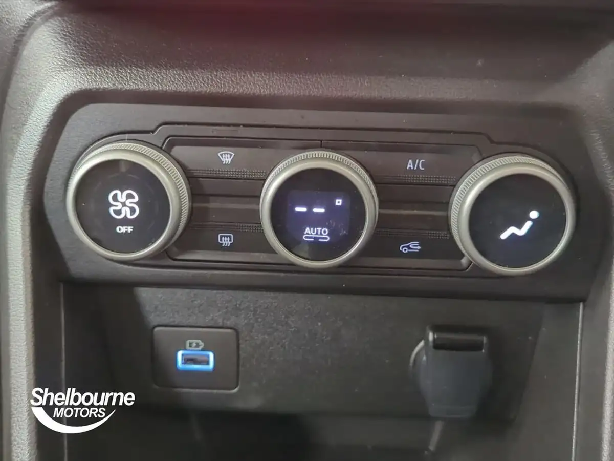 2023-dacia-sandero-stepway-10-tce-journey-100bhp-bi-fuel-big-28