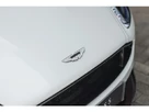 2018-aston-martin-vanquish-small-20
