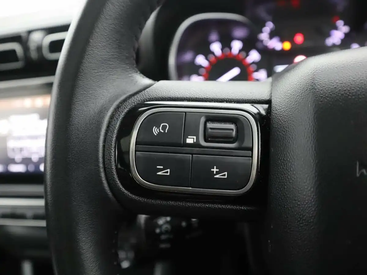 2019-citroen-c3-aircross-12-puretech-flair-110ps-ss-big-38
