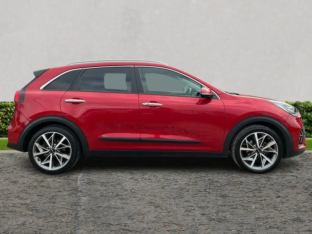 2022-kia-niro-16-gdi-4-139bhp-132kwh-big-1