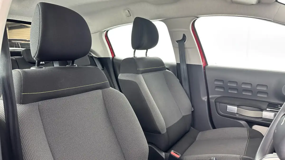 2021-citroen-c3-12-puretech-shine-83ps-big-22