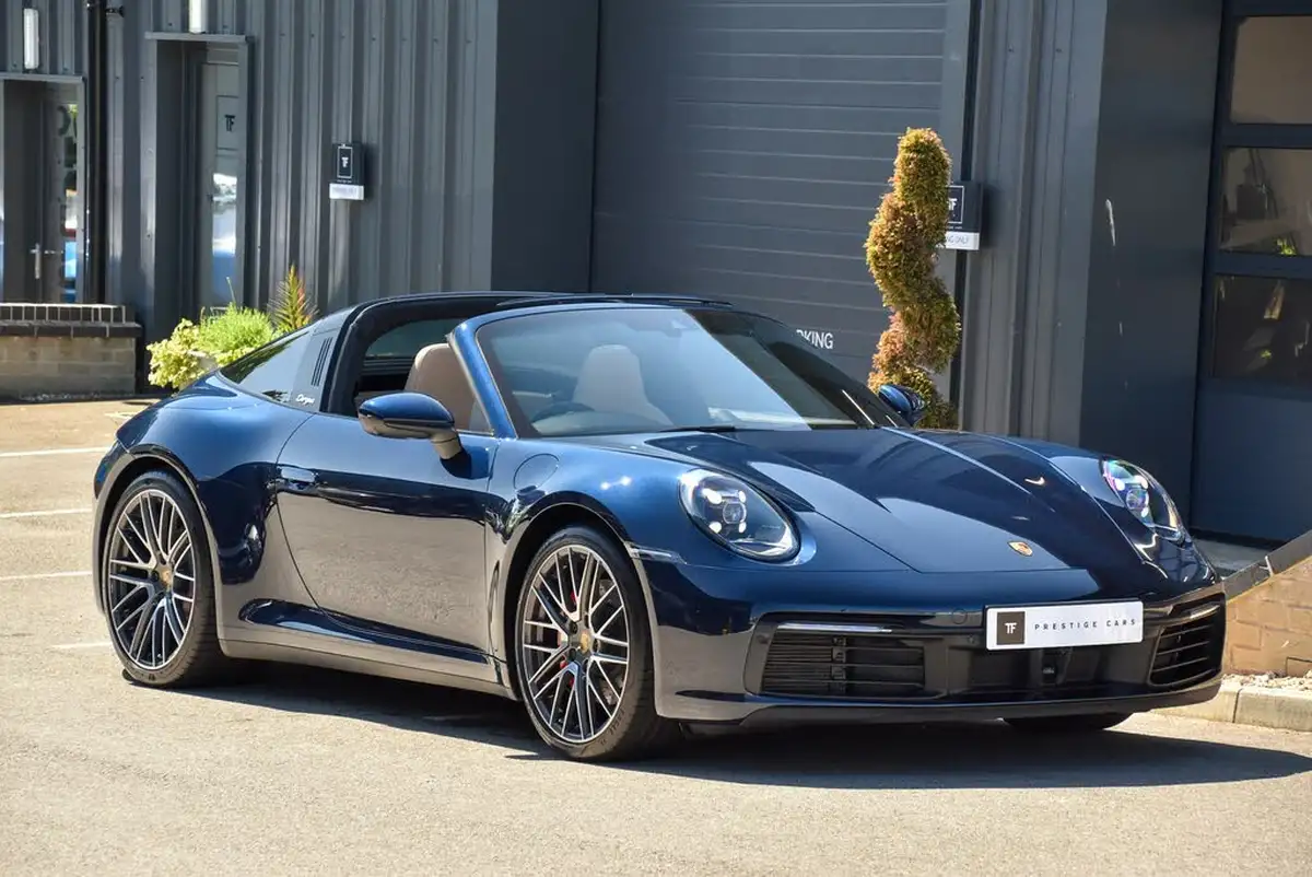 2021-porsche-911-30-targa-4s-big-27