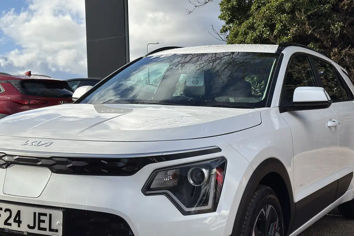 2024-kia-niro-ev-e-2-big-24