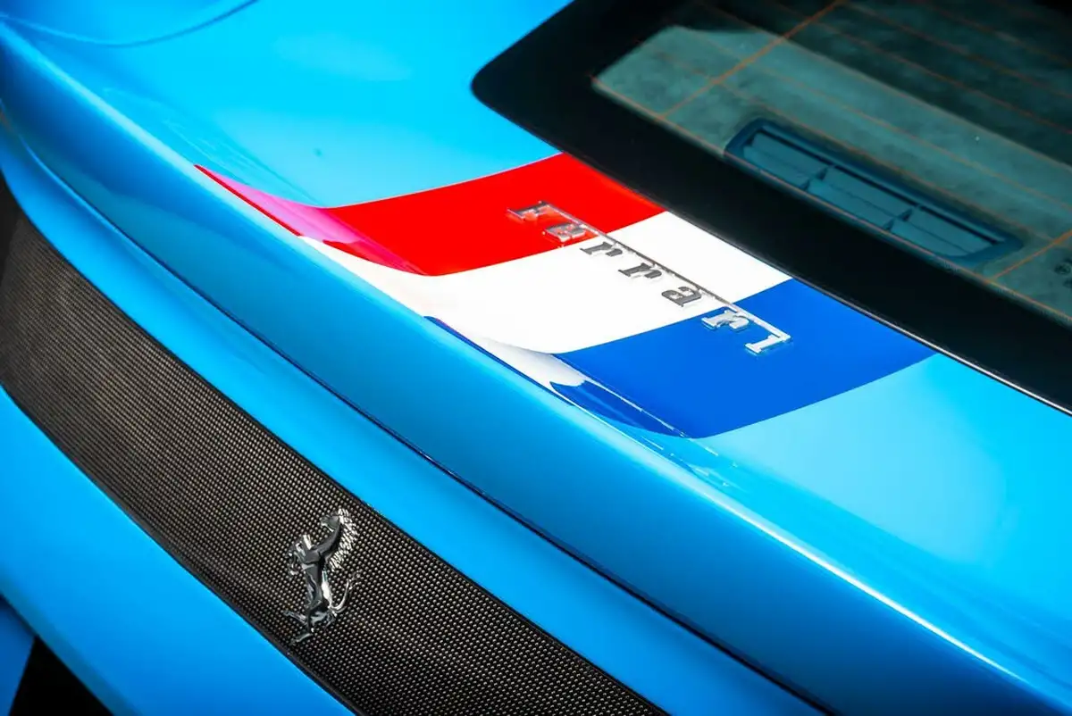 2017-ferrari-f12berlinetta-62-big-31