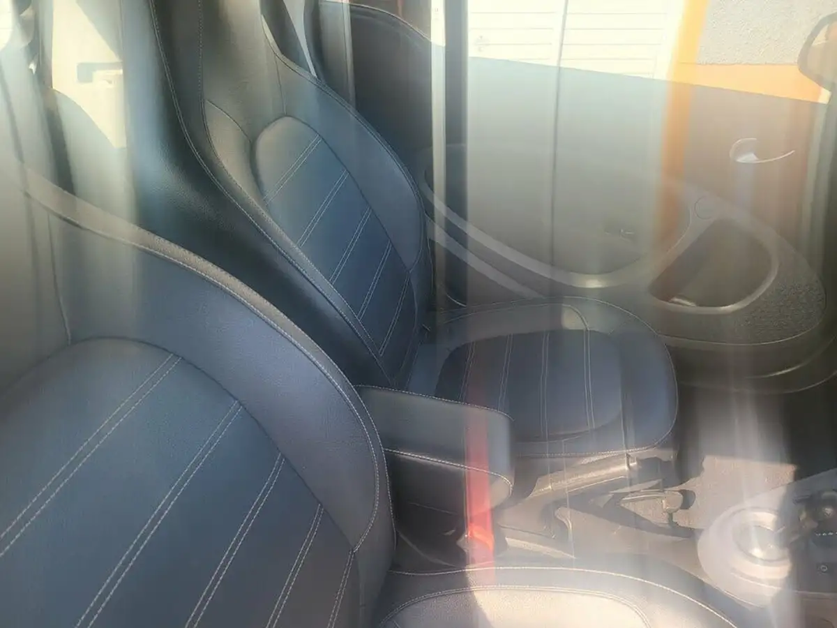 2016-smart-fortwo-09-edition-white-twinamic-big-10