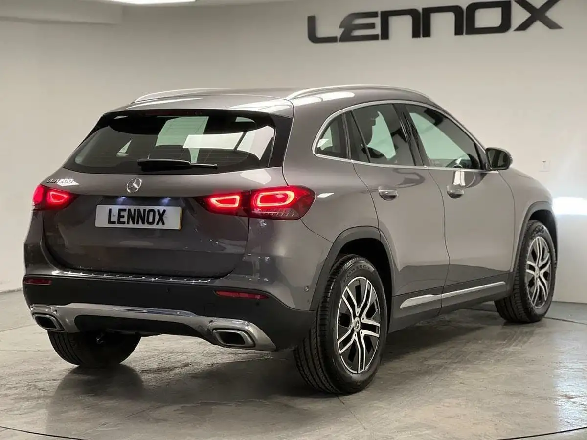 2023-mercedes-benz-gla-class-13-gla-200-sport-executive-station-wagon-big-9