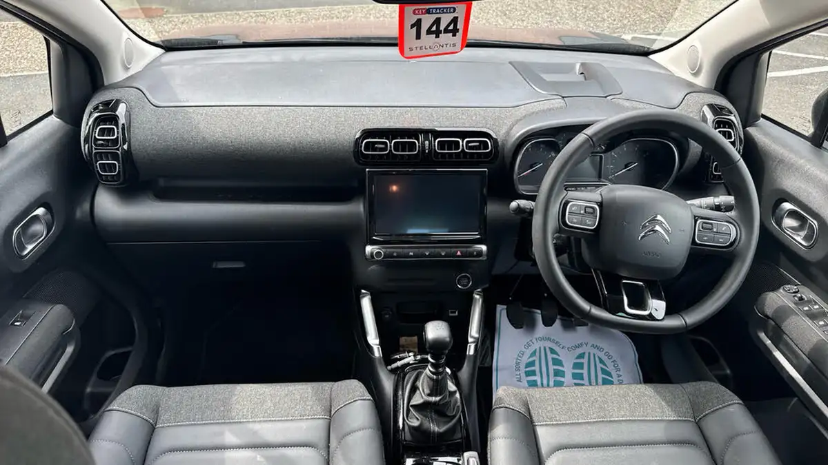 2024-citroen-c3-aircross-12-puretech-max-110ps-big-3