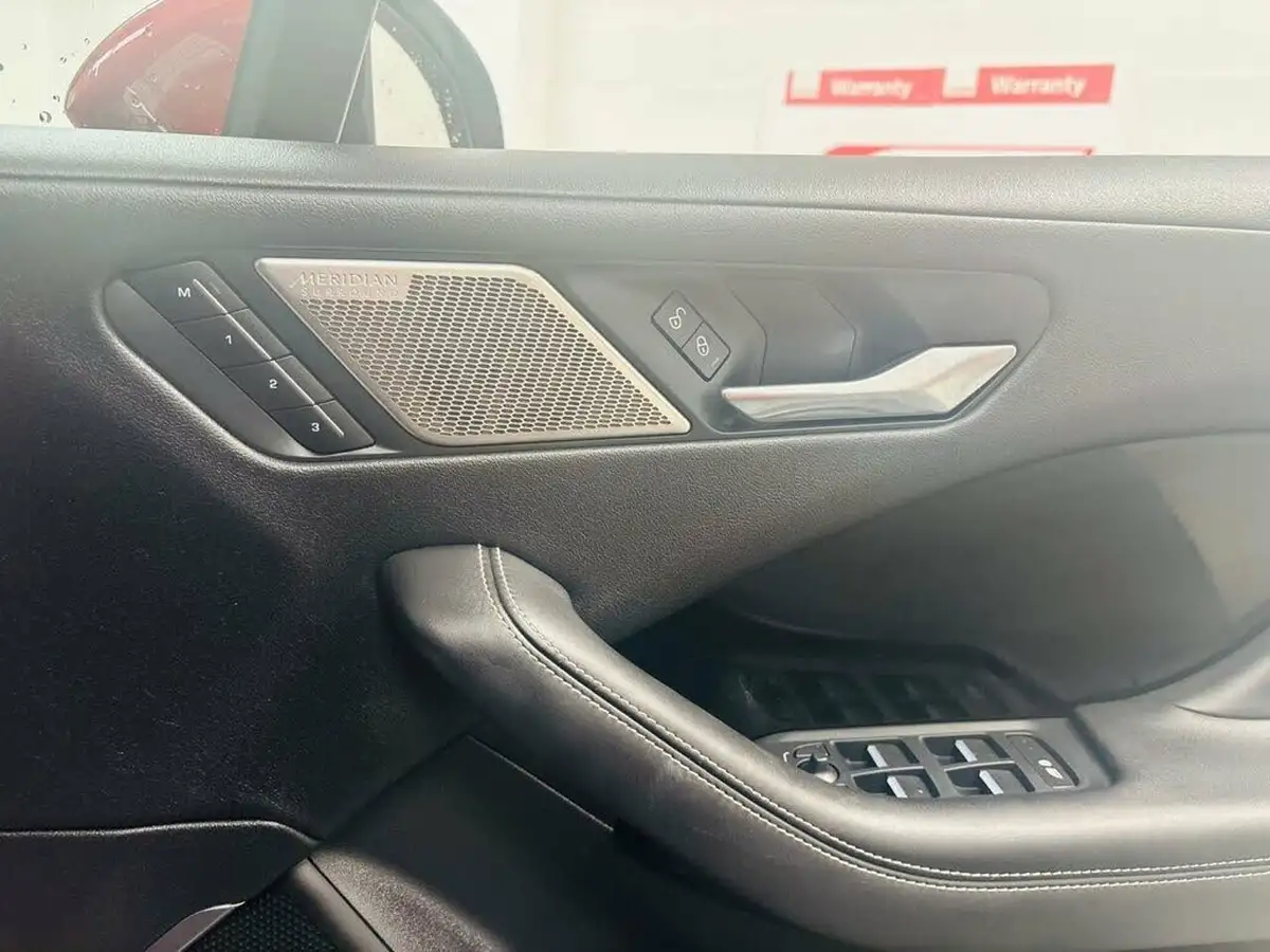 2019-jaguar-i-pace-ev400-hse-big-23