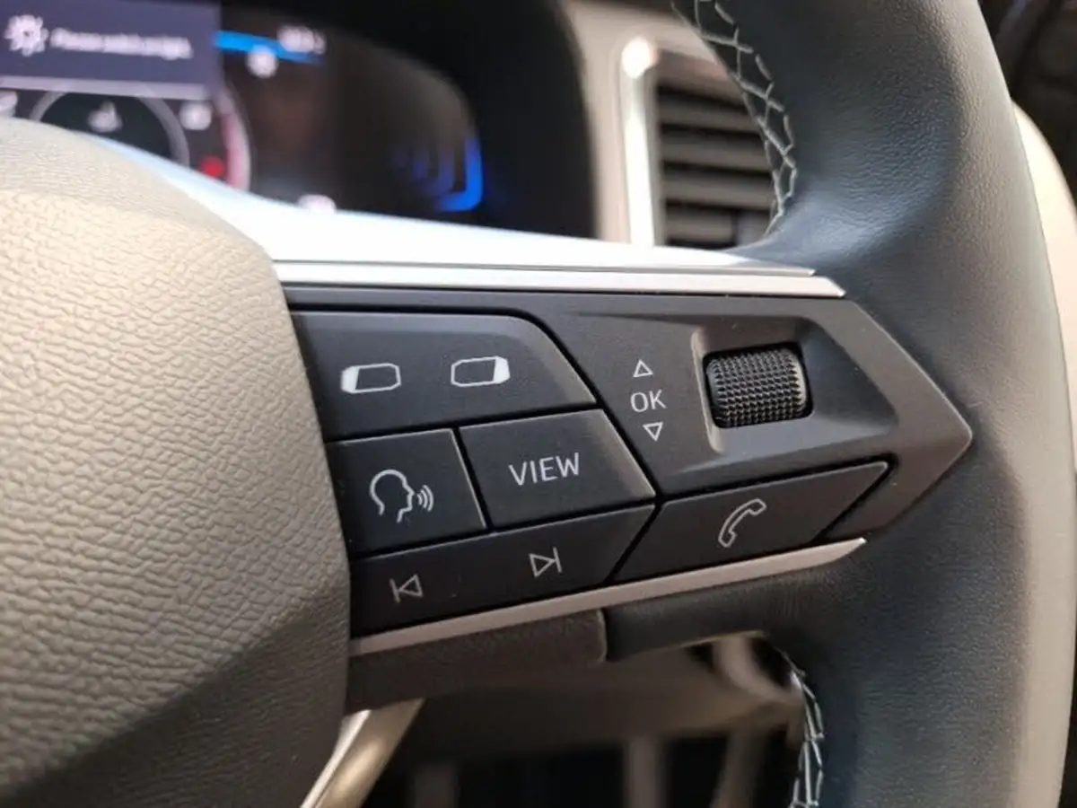 2023-seat-ateca-15-ecotsi-xperience-dsg-big-16