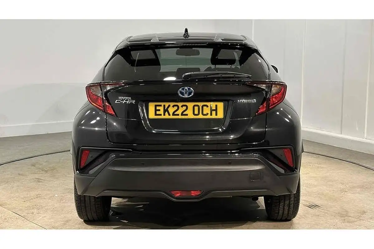2022-toyota-c-hr-18-vvt-i-design-big-7