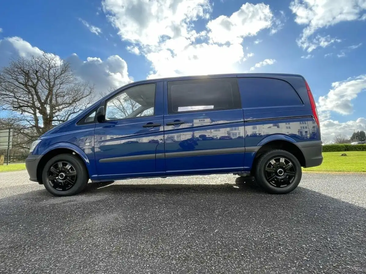 2014-mercedes-benz-vito-21td-dualiner-113cdi-113cdi-crewcab-compact-big-8