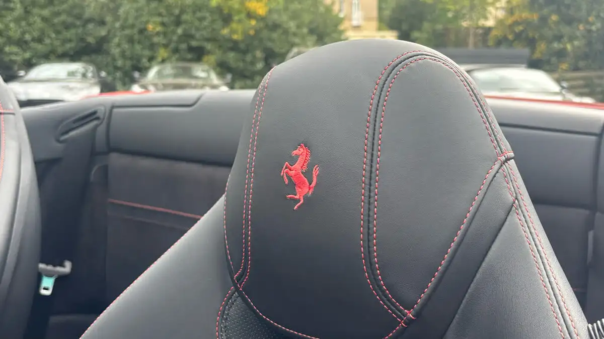 2016-ferrari-california-39-t-big-4