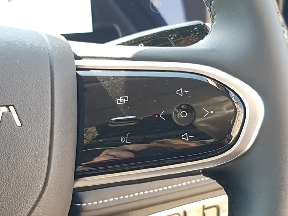 2021-dacia-duster-15dci-prestige-big-14
