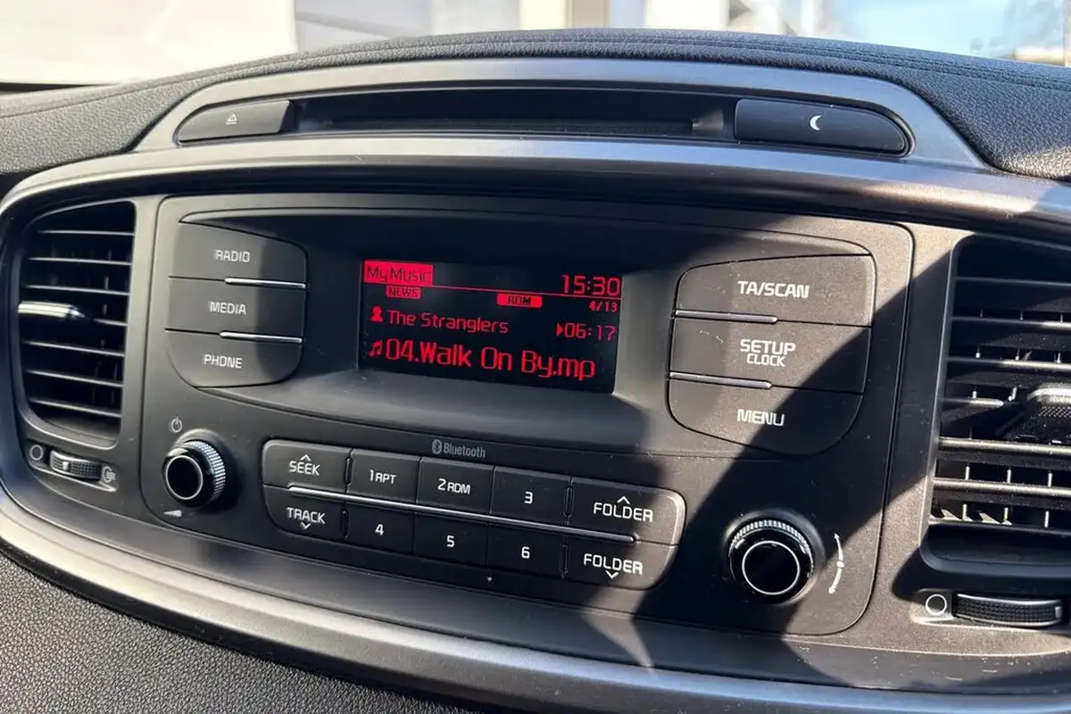 2016-kia-sorento-22-crdi-kx-1-big-44