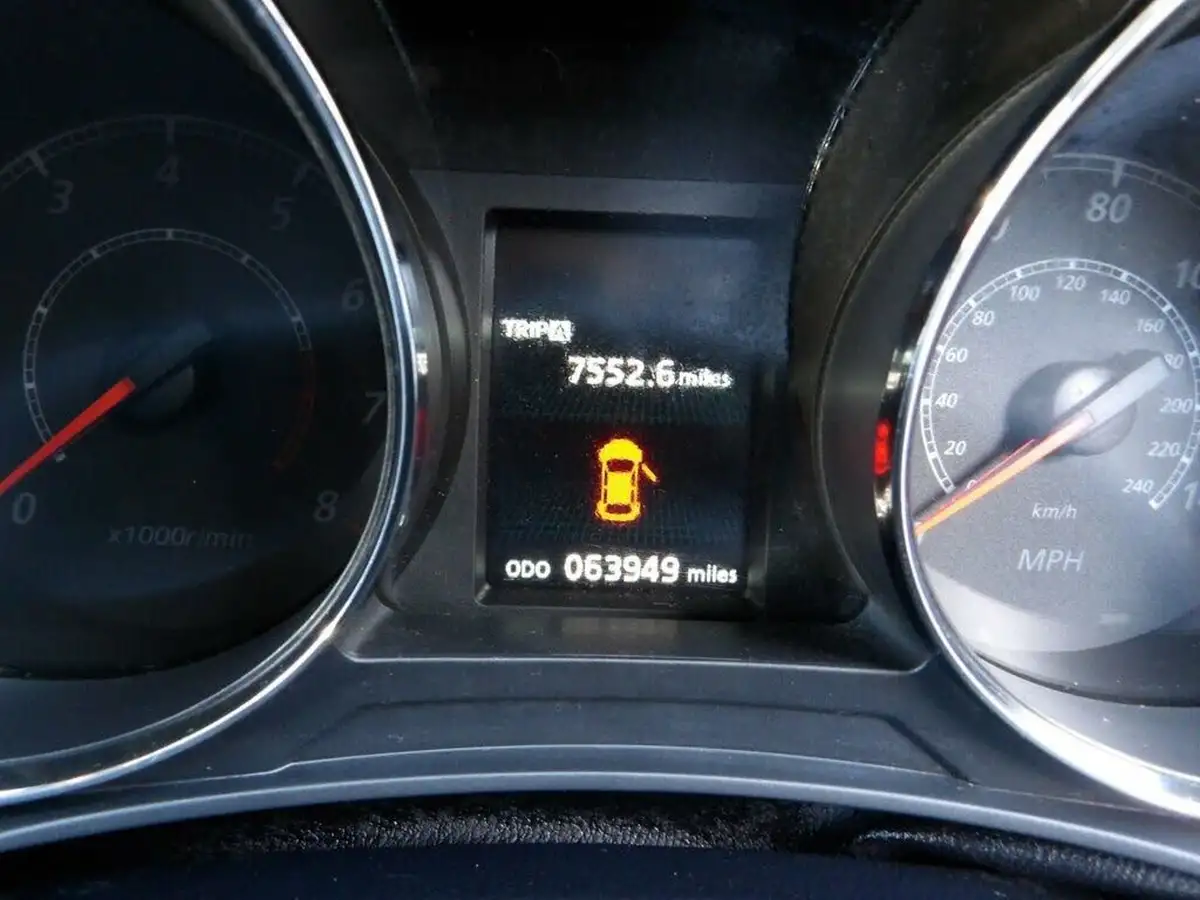 2015-mitsubishi-asx-16-3-big-12