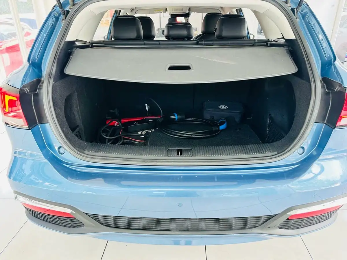 2022-mg-mg5-e-exclusive-ev-long-range-big-36