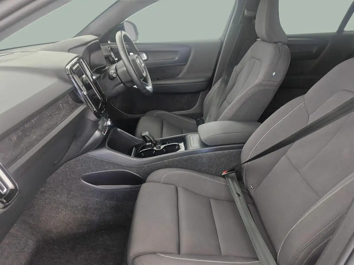 2023-volvo-c40-e-recharge-core-228bhp-big-16