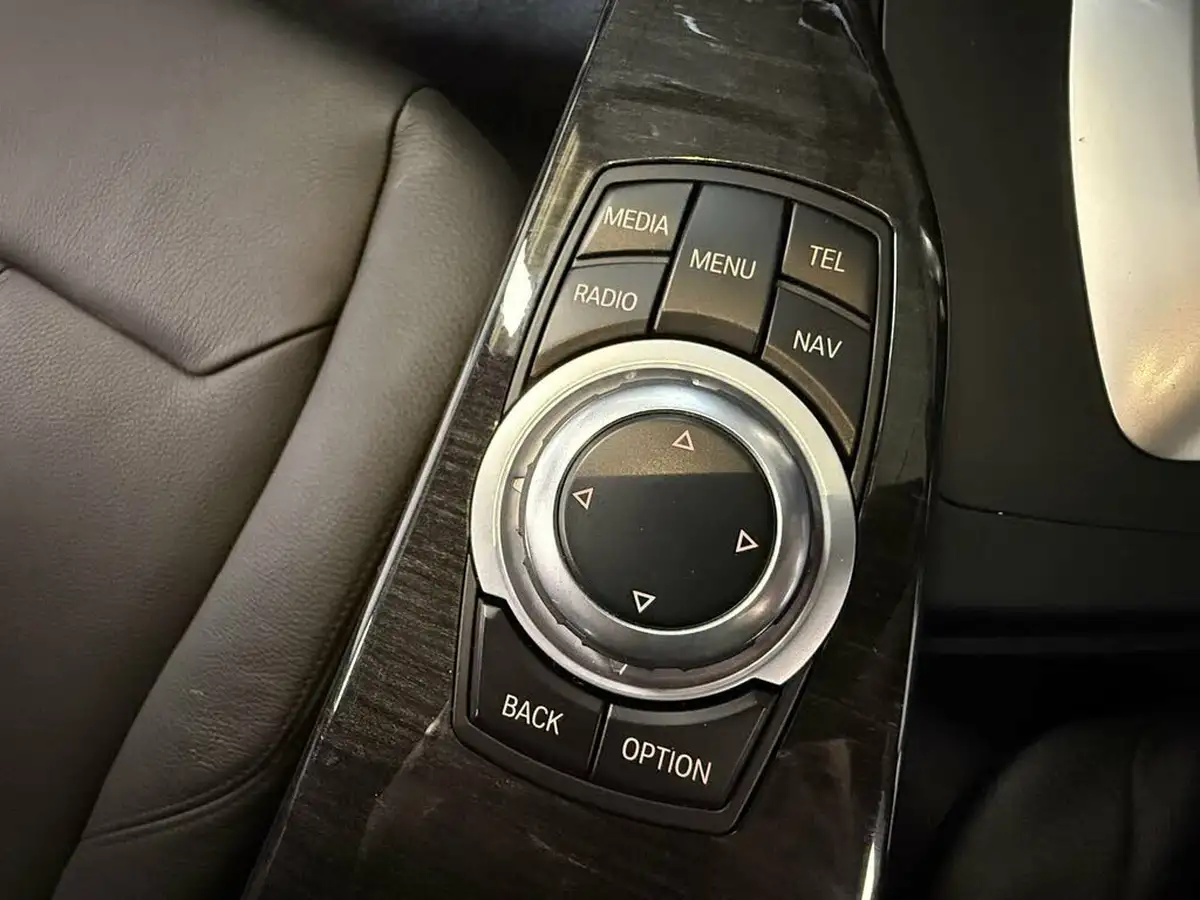 2015-bmw-3-series-20-328i-luxury-touring-5d-auto-big-23