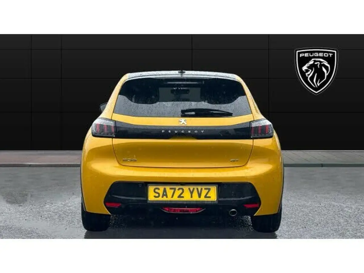 2021-peugeot-208-15-bluehdi-gt-line-big-5