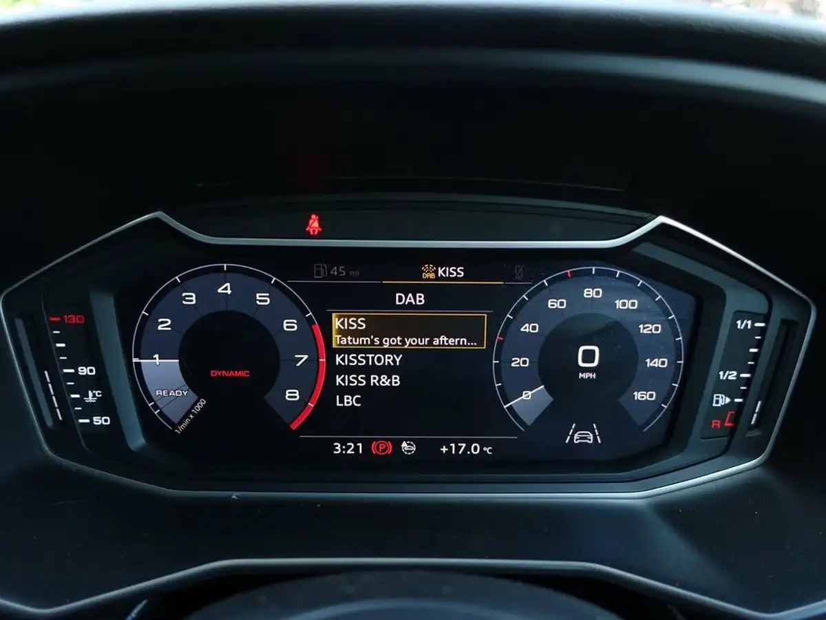2020-audi-a1-10-30-tfsi-sport-116ps-big-22