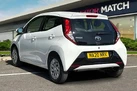 2020-toyota-aygo-10-vvt-i-x-play-small-1