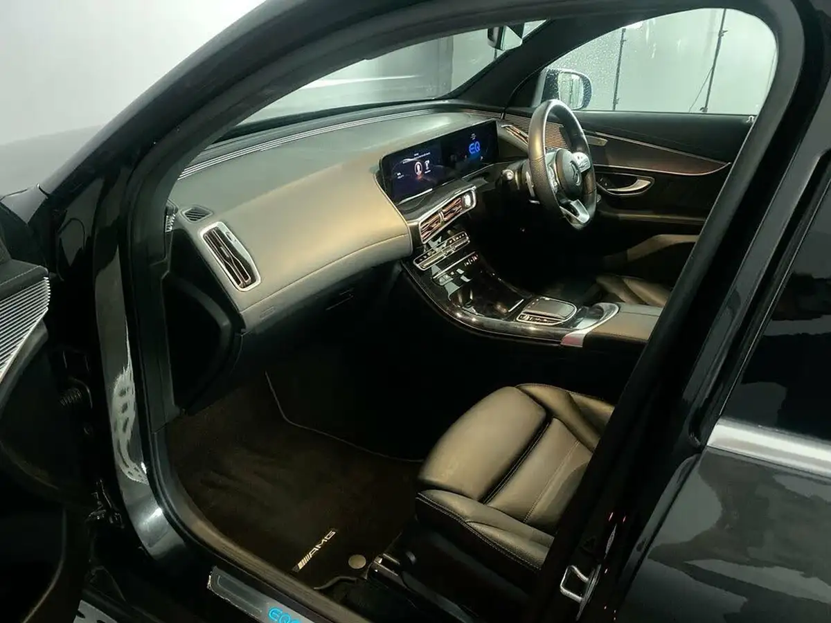 2022-mercedes-benz-eqc-e-eqc-400-amg-line-premium-big-16