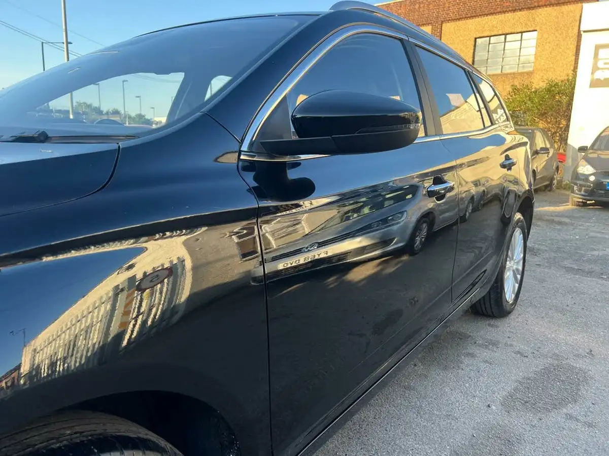 2021-mg-mg5-e-exclusive-ev-long-range-big-6