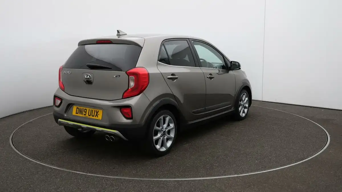 2019-kia-picanto-125-x-line-big-54