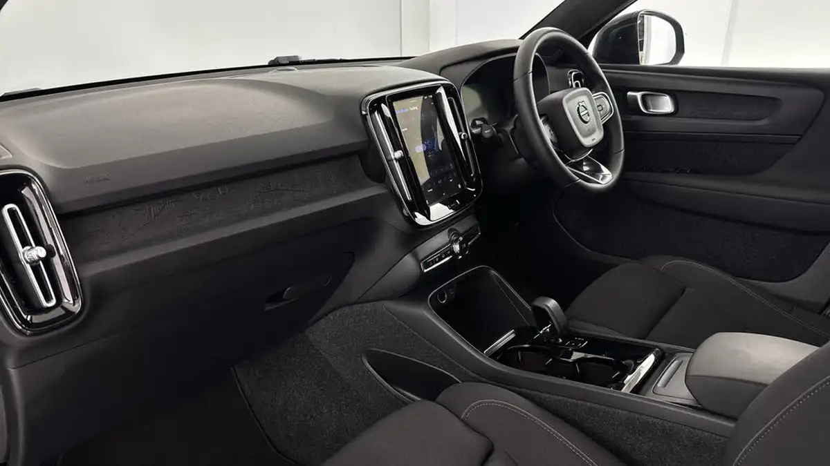 2023-volvo-xc40-e-recharge-core-228bhp-big-8
