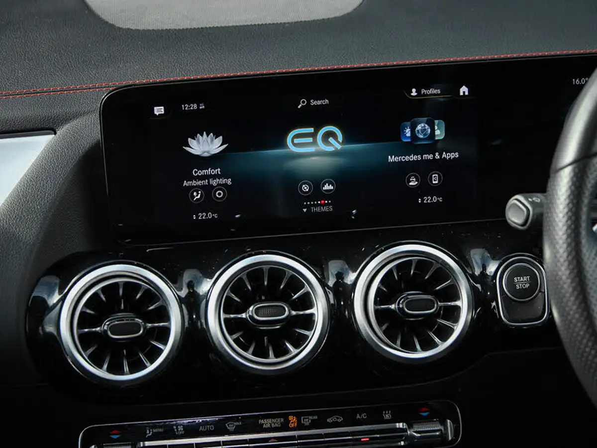 2021-mercedes-benz-eqa-e-eqa-250-amg-line-premium-big-18