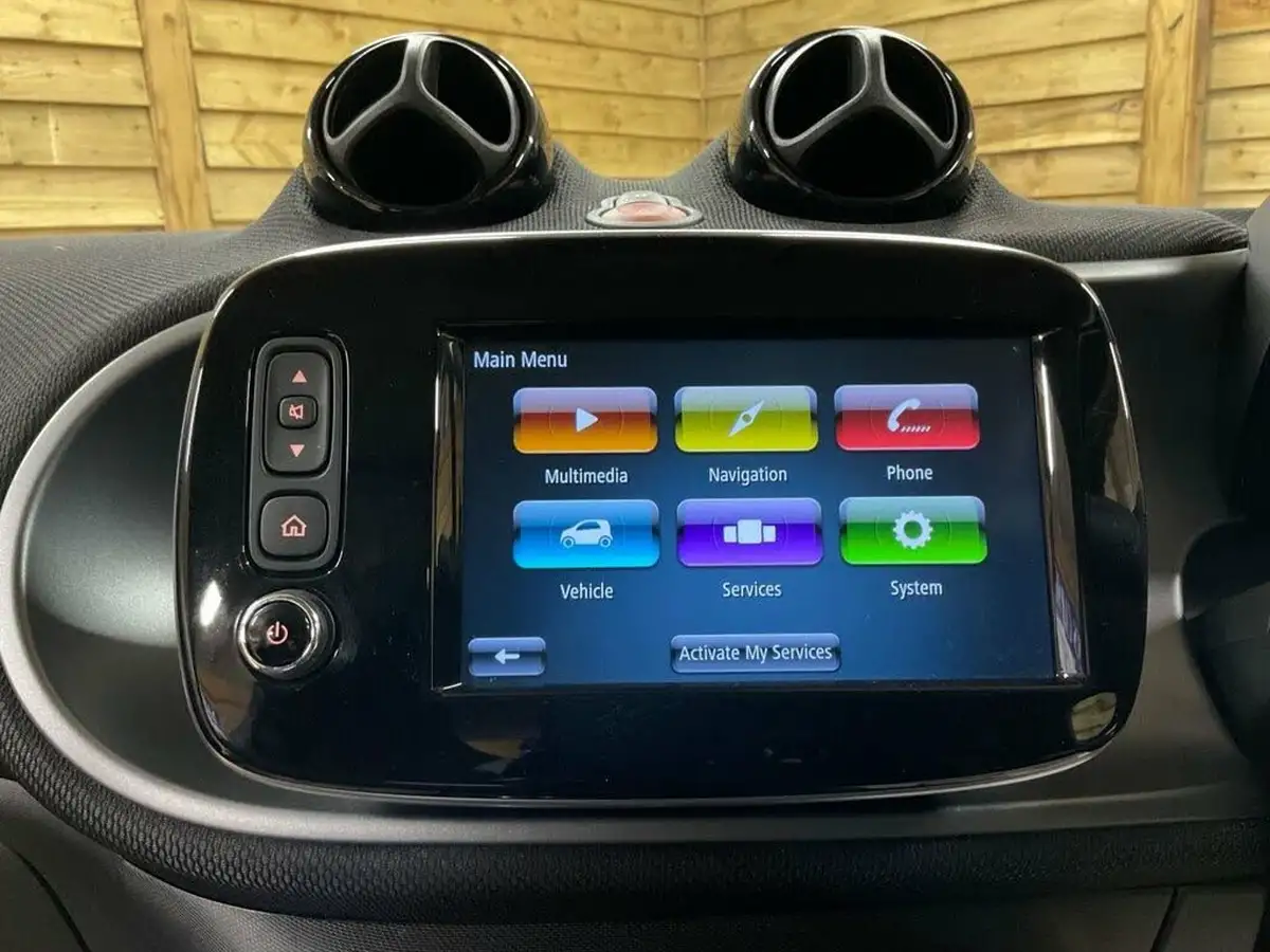 2017-smart-forfour-09-prime-89bhp-premium-plusss-twinamic-big-45