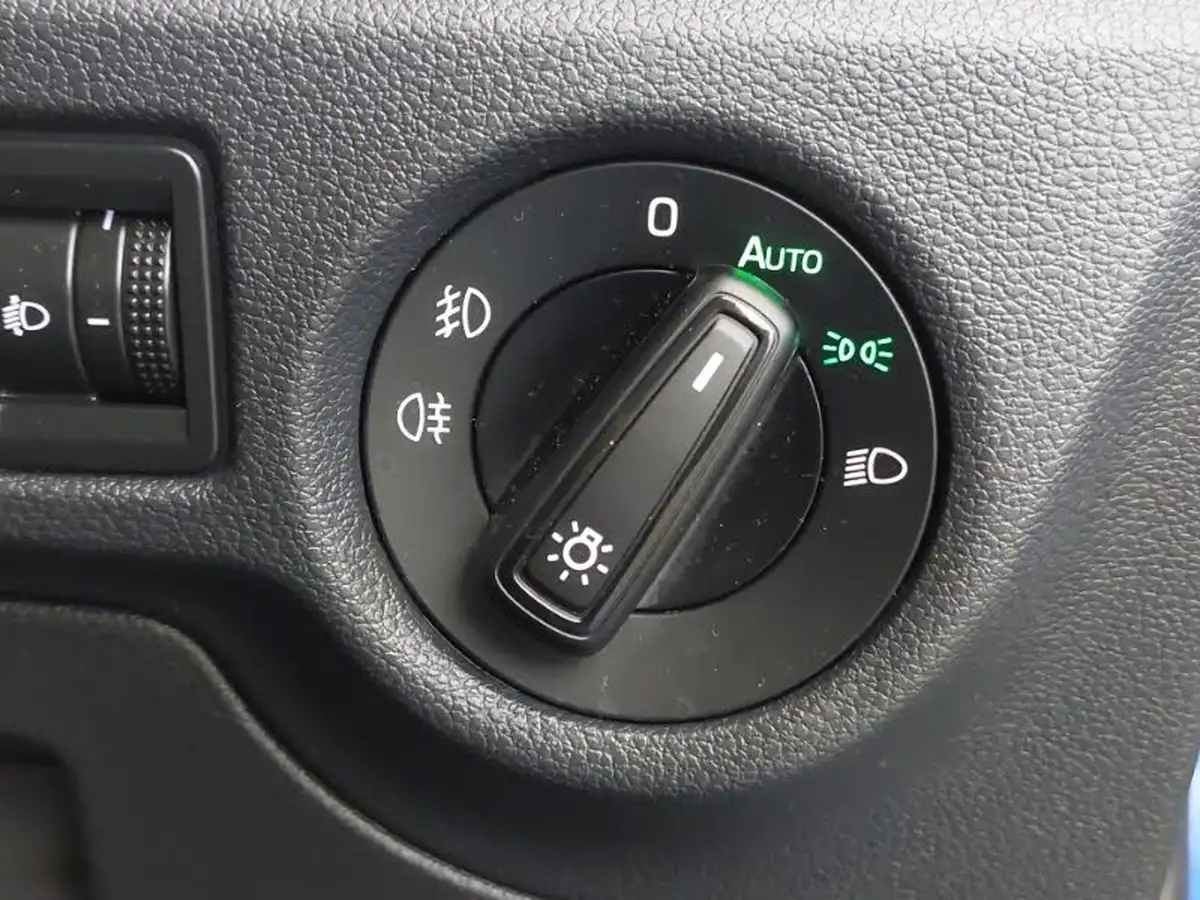 2024-skoda-kamiq-10-tsi-se-116ps-big-17