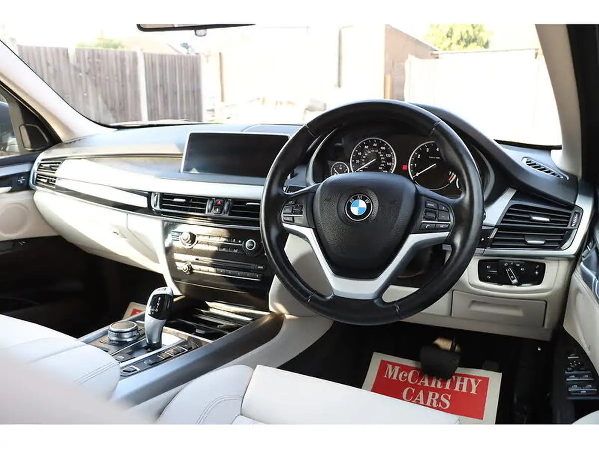 2017-bmw-x5-20-xdrive40e-se-auto-big-16
