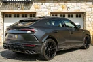 2022-lamborghini-urus-40-no-trim-small-17
