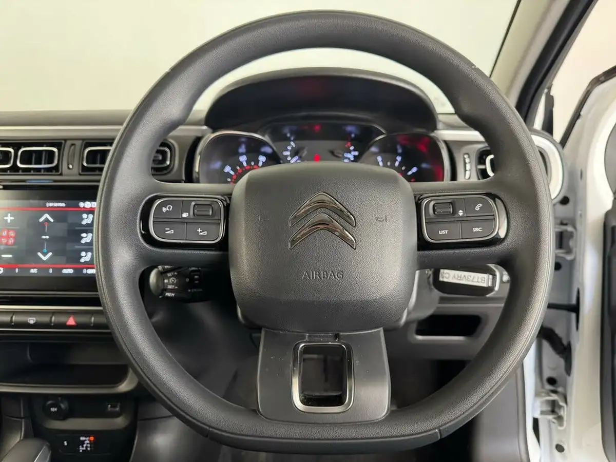 2023-citroen-c3-12-puretech-plus-110ps-eat6-big-21