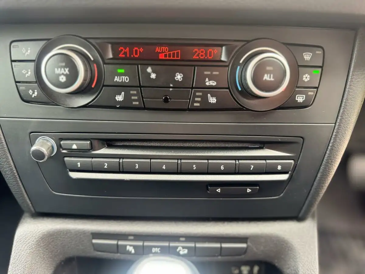 2011-bmw-x1-20td-xdrive23d-se-auto-big-37