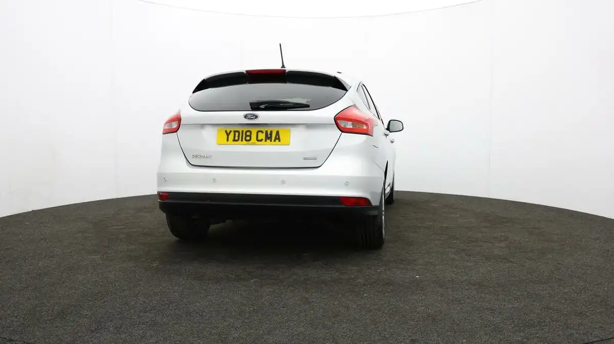 2018-ford-focus-10t-zetec-edition-125ps-hatchback-auto-big-67