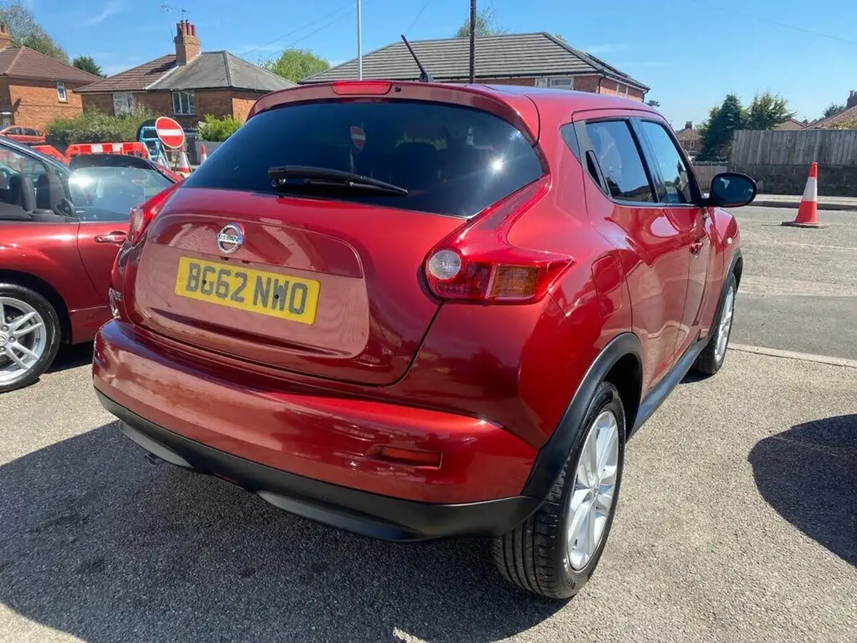 2012-nissan-juke-16-tekna-16v-1598cc-big-4