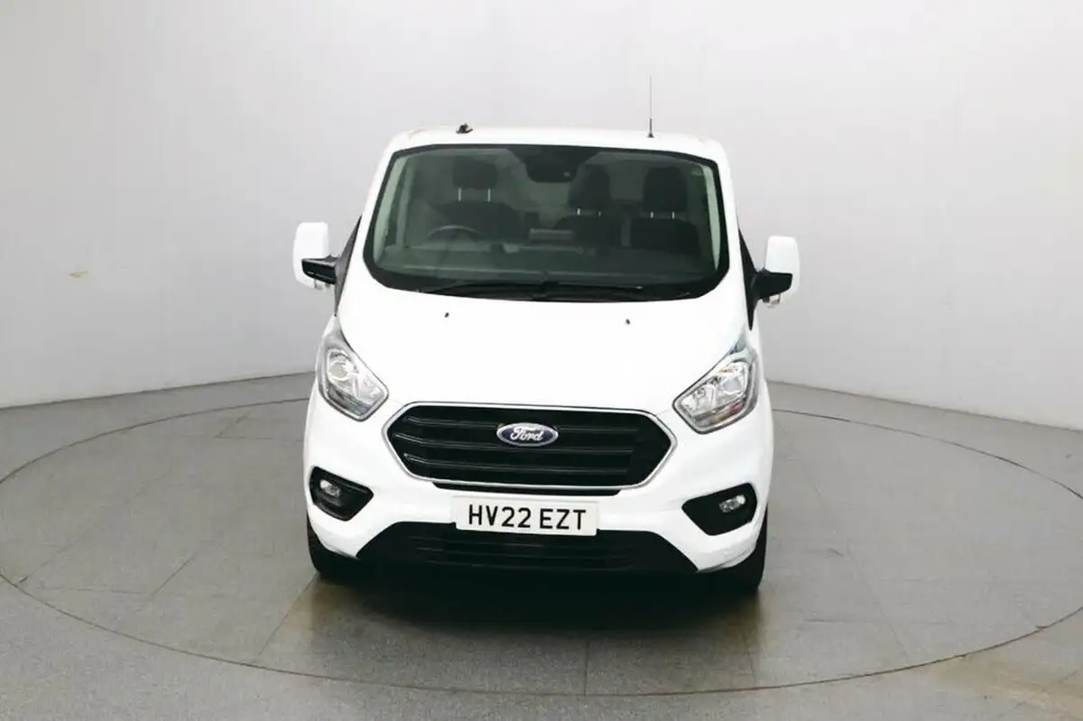 2022-ford-transit-custom-20tdci-300-l1h2-limited-170pseu6dt-big-9