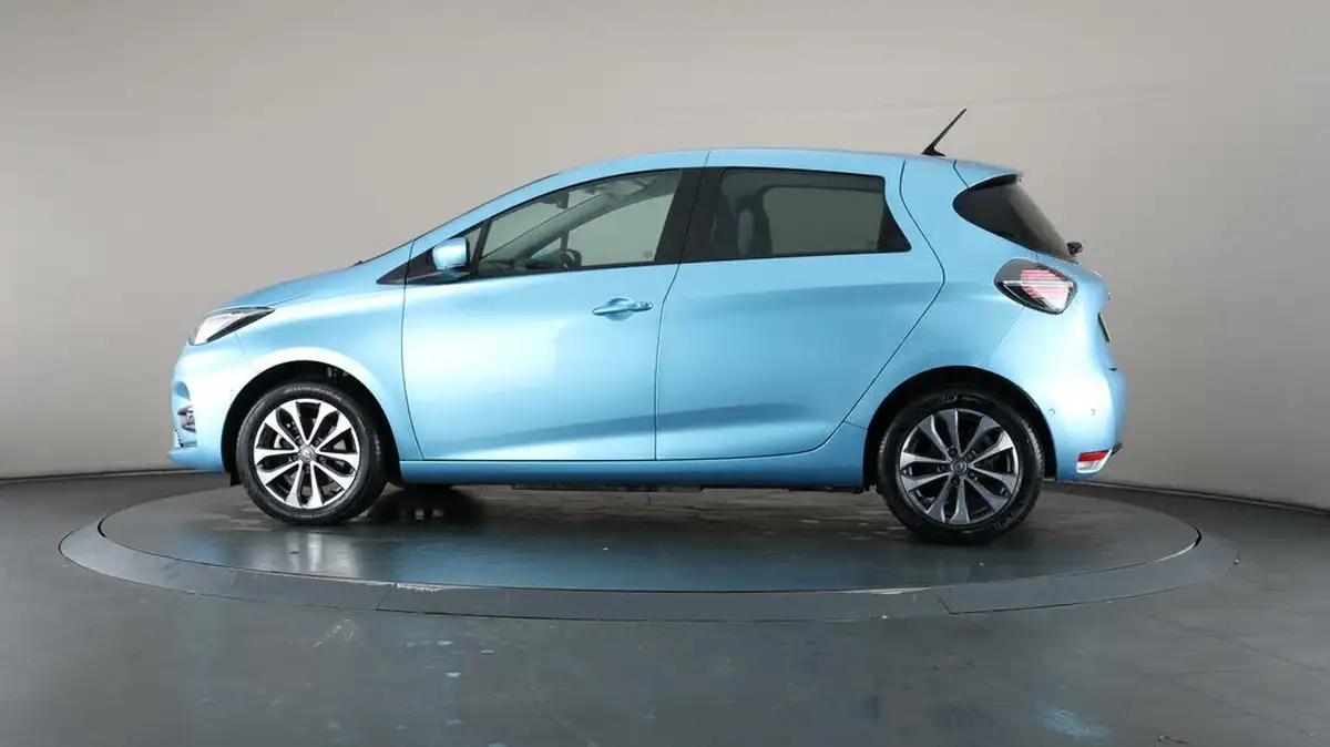 2022-renault-zoe-e-gt-line-big-27