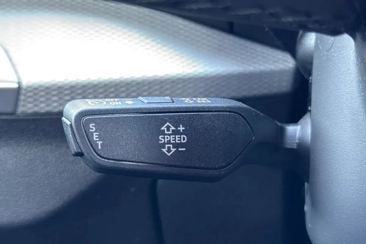 2024-audi-q2-15-35-tfsi-sport-s-tronic-big-49