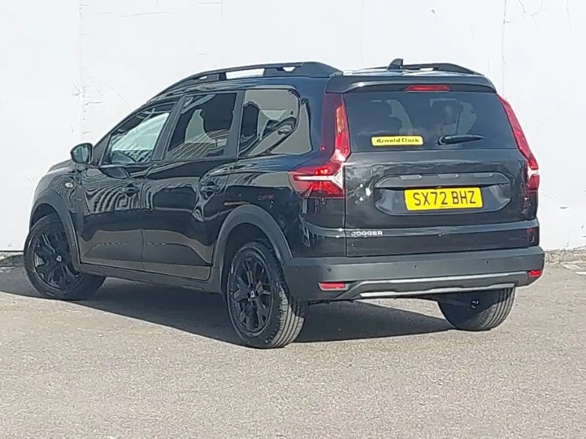 2023-dacia-jogger-10-tce-extreme-se-big-1