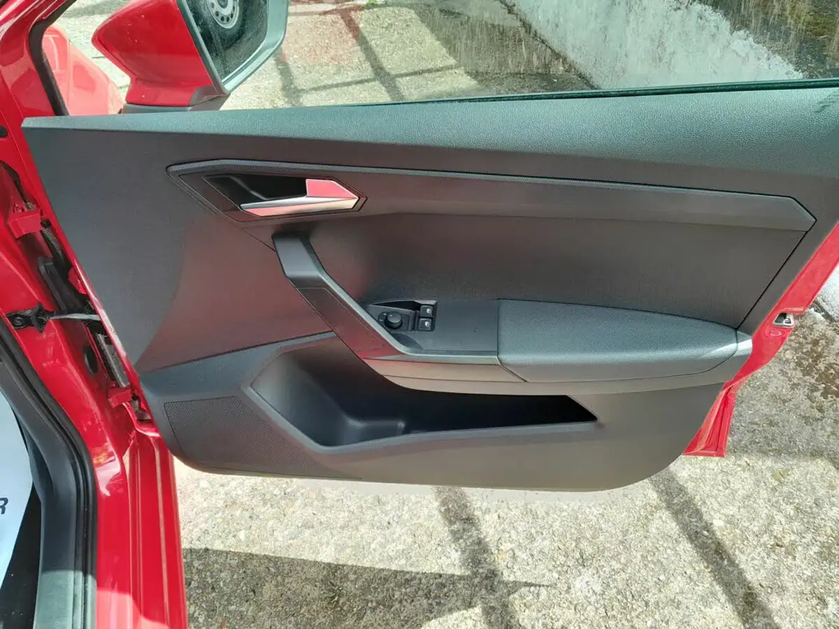 2022-seat-ibiza-10-mpi-se-technology-big-24