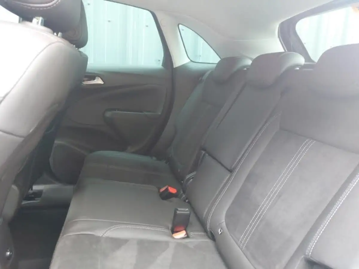 2024-vauxhall-crossland-12-ultimate-110ps-big-5