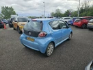 2013-toyota-aygo-10-move-5d-small-5